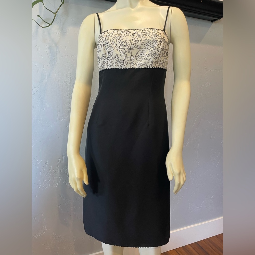 New pristine vintage Y2K Ann Taylor raw silk beaded bodice cocktail dress size 4